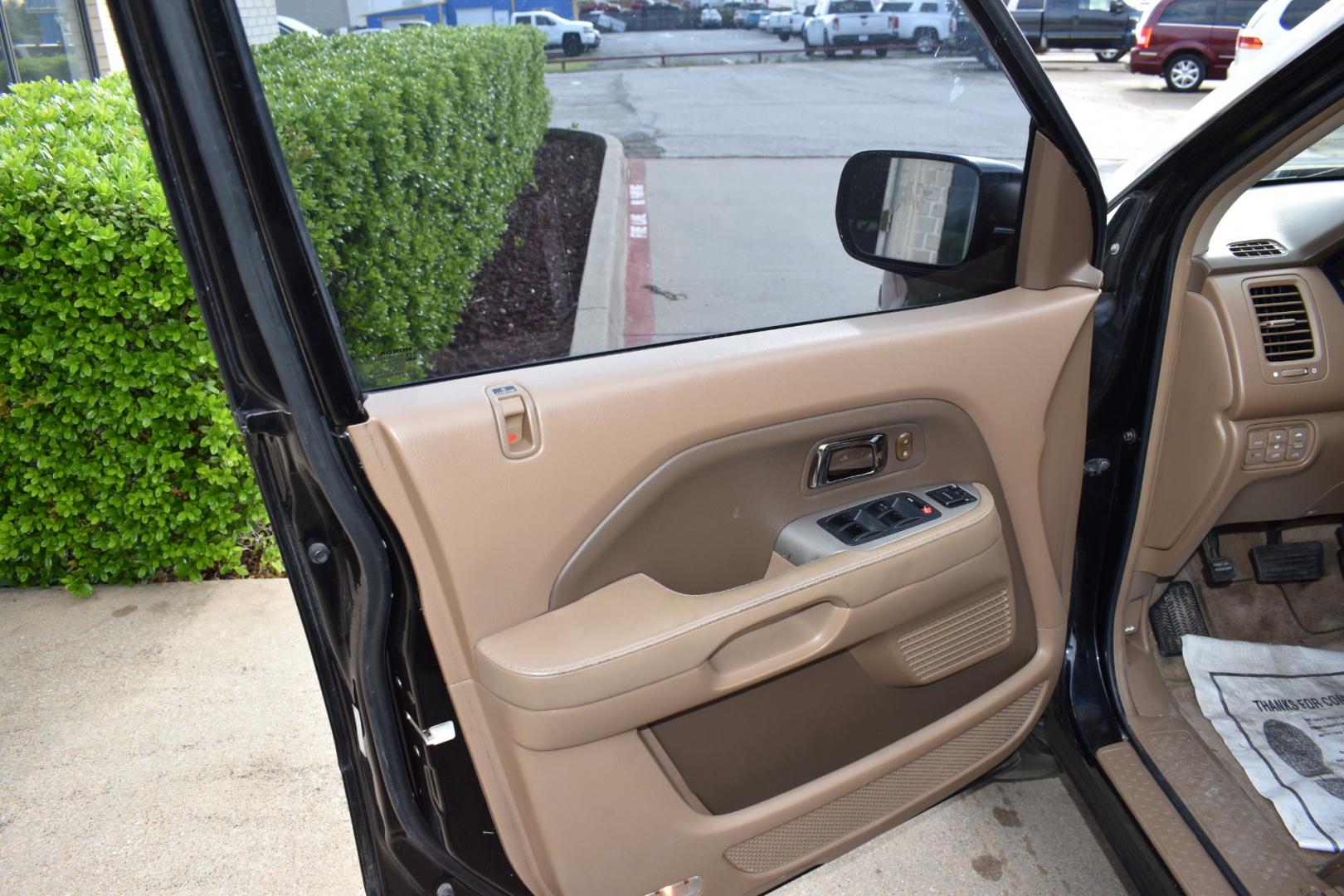 2006 Black /Brown Honda Pilot EX w/ Leather (5FNYF28556B) with an 3.5L V6 SOHC 24V engine, 5-Speed Automatic Overdrive transmission, located at 5925 E. BELKNAP ST., HALTOM CITY, TX, 76117, (817) 834-4222, 32.803799, -97.259003 - Buying a 2006 Honda Pilot EX can offer several benefits, building upon the strengths of its predecessors while incorporating some improvements. Here are some potential advantages: Reliability: Honda has a strong reputation for building reliable vehicles, and the 2006 Pilot is no exception. By 2006, - Photo#6